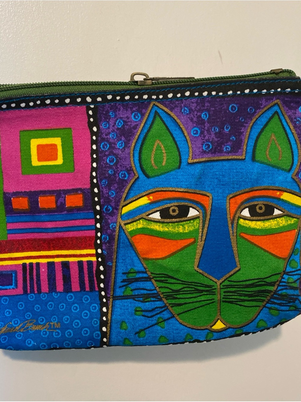 Colorful Cat Art Zip Pouch - Vibrant Blue & Green